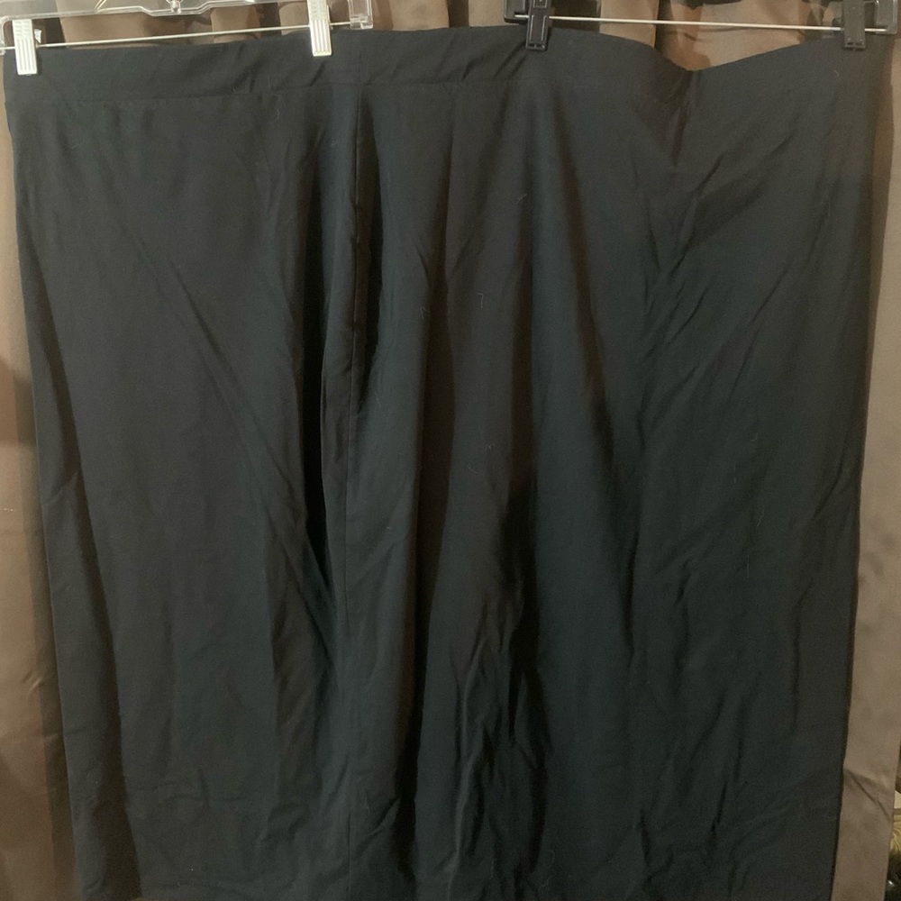 4xl universal standards